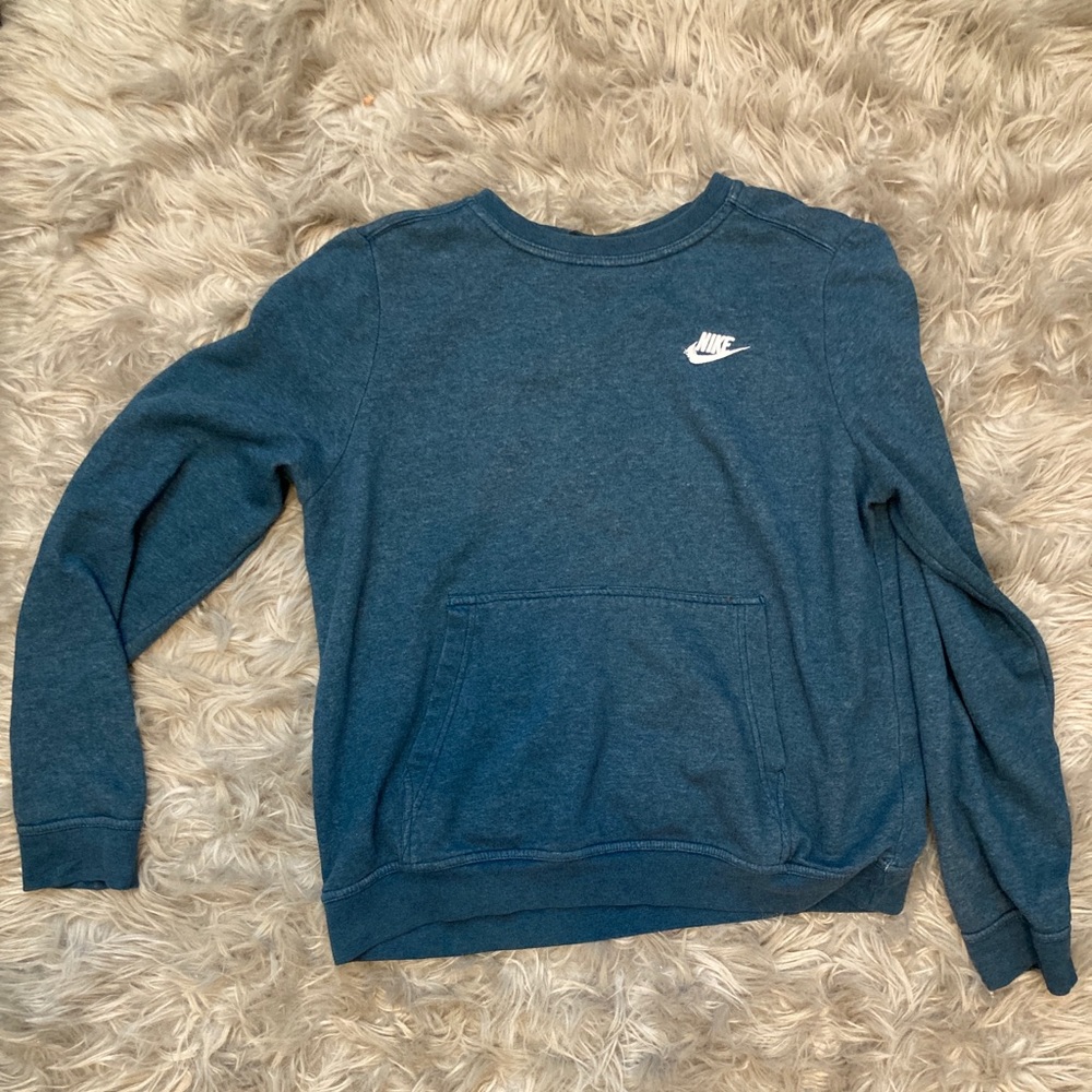 Nike pullover